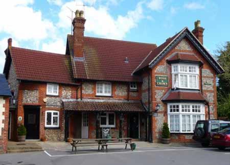 The Rose & Crown Hotel Bulford Buitenkant foto